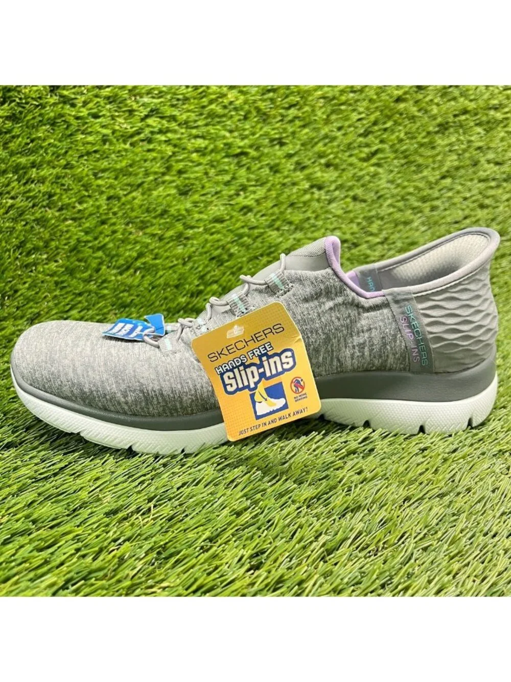 Skechers Summits Dazzling Haze Womens Size 7 Gray White Athletic Shoes Sneakers